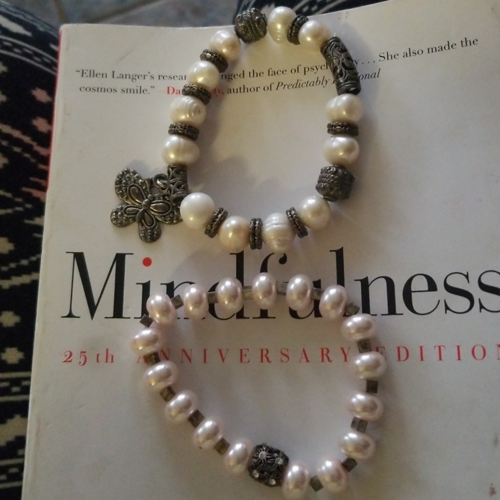 2 bracelets